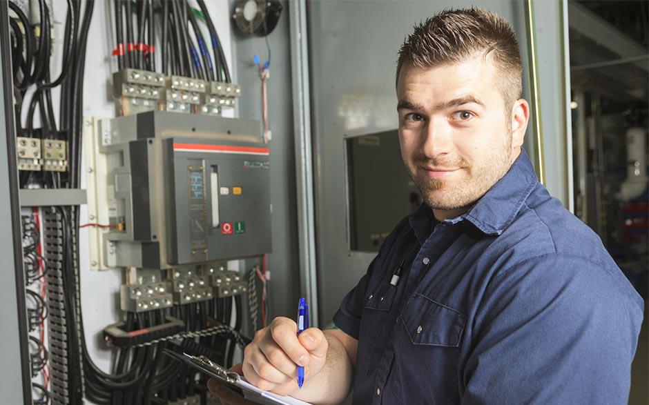 cherche électricien pas cher Paris 19