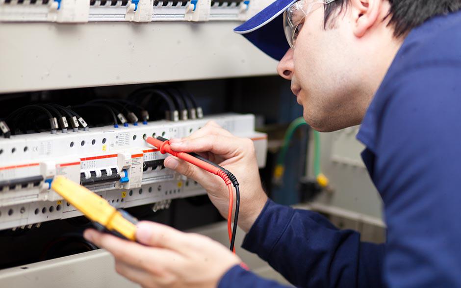 tarif horaire d'un électricien Paris 19